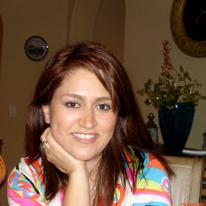 Meet your Posher, Roxana